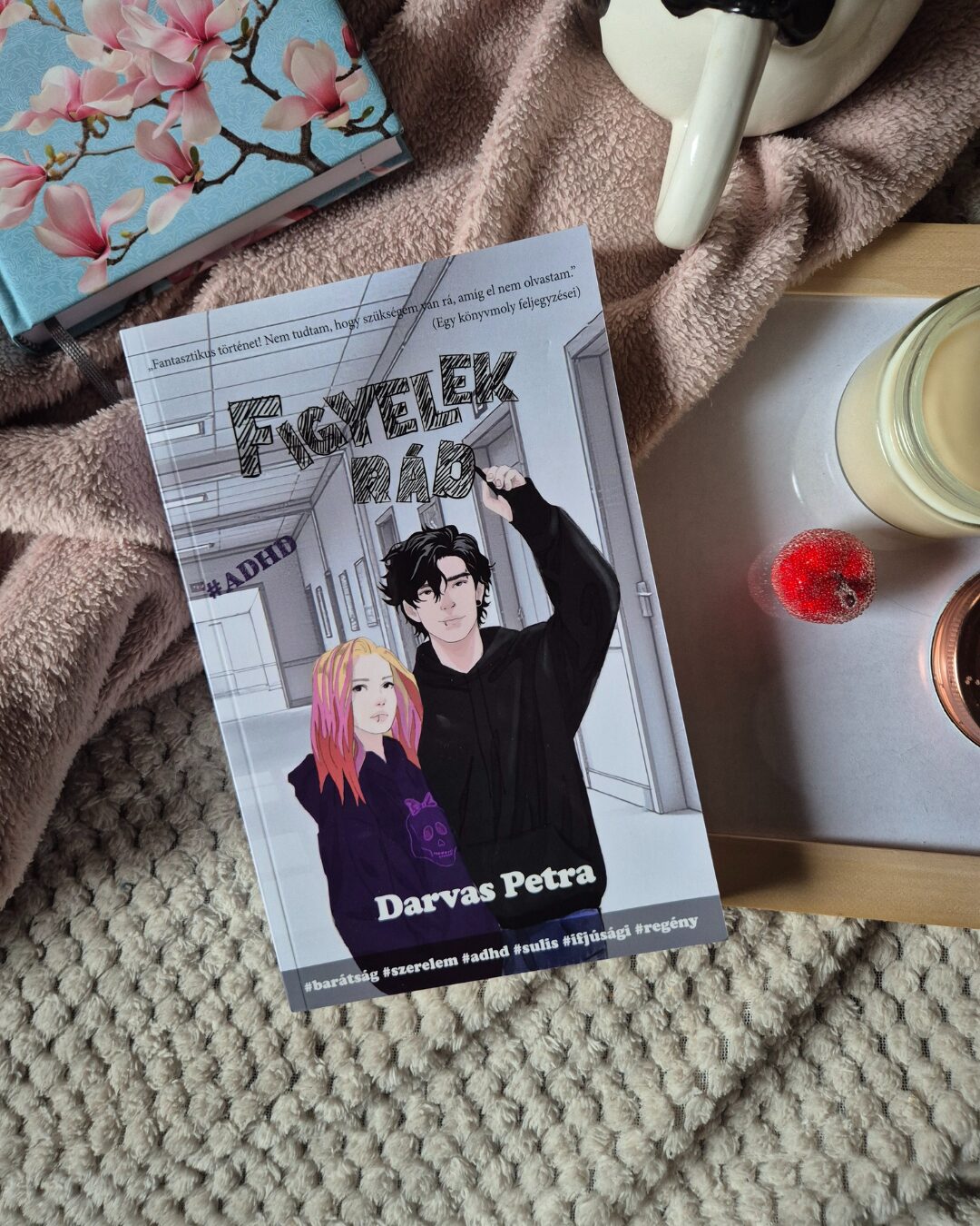 Darvas Petra Figyelek ​rád – Figyelek ​rad